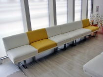 待合ソファー修理