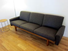 ファブリックソファー張替