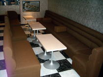 飲食店家具修理